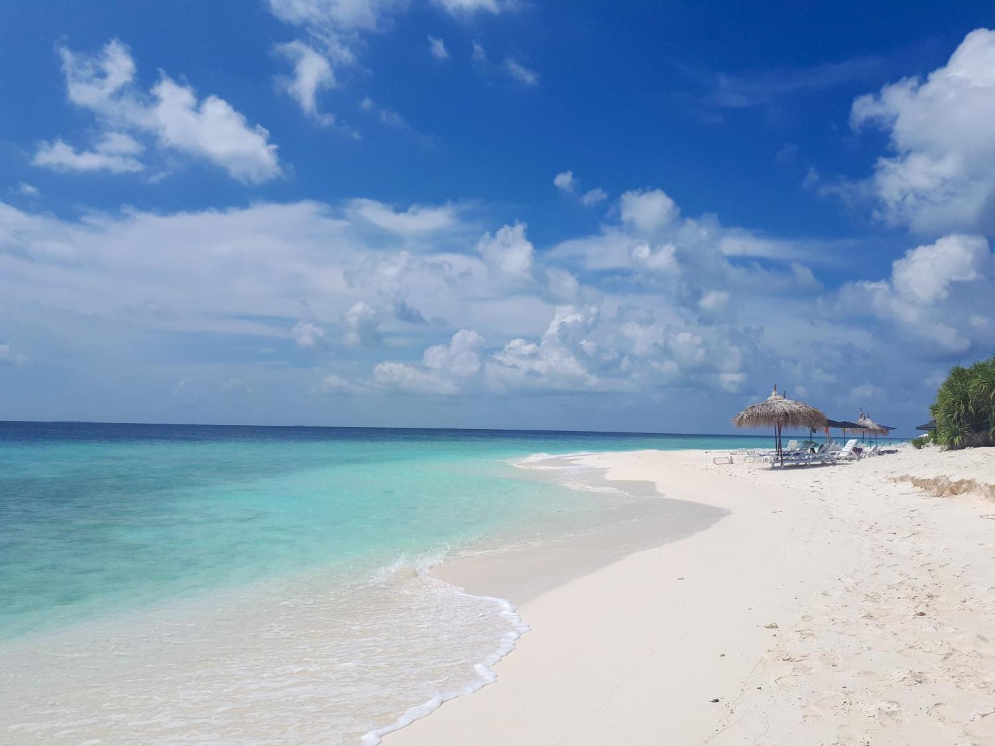 Ukulhas Villa Oceanview Hotel & Spa Zewnętrze zdjęcie