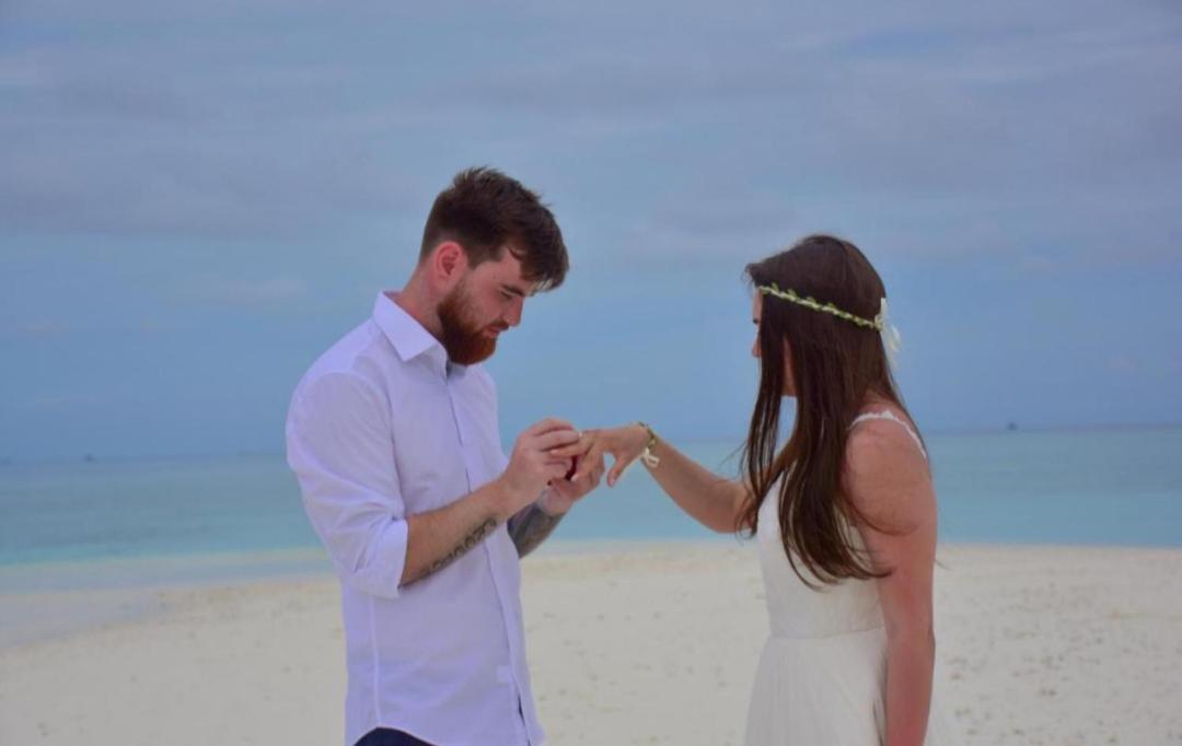 Ukulhas Villa Oceanview Hotel & Spa Zewnętrze zdjęcie