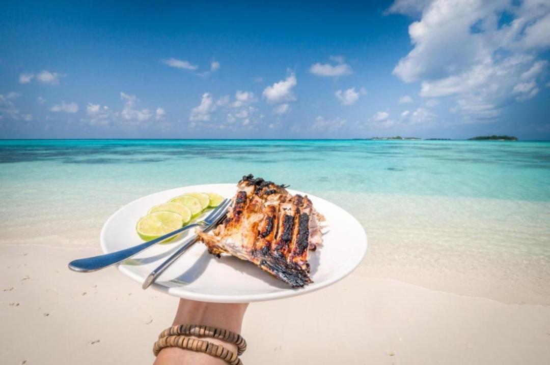 Ukulhas Villa Oceanview Hotel & Spa Zewnętrze zdjęcie