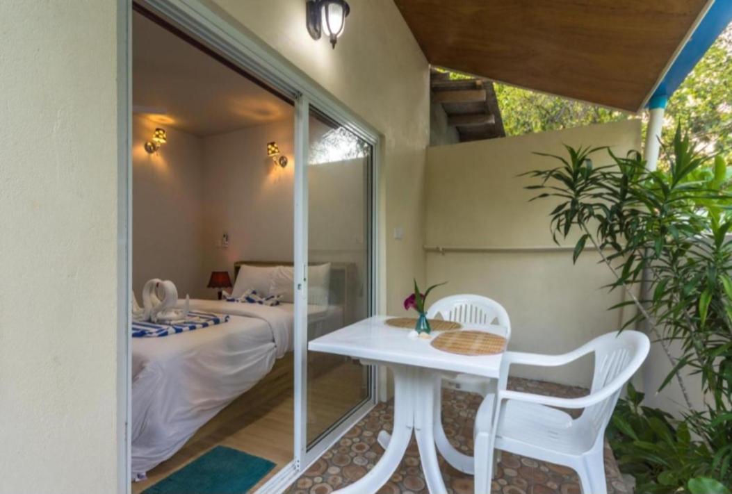 Ukulhas Villa Oceanview Hotel & Spa Zewnętrze zdjęcie